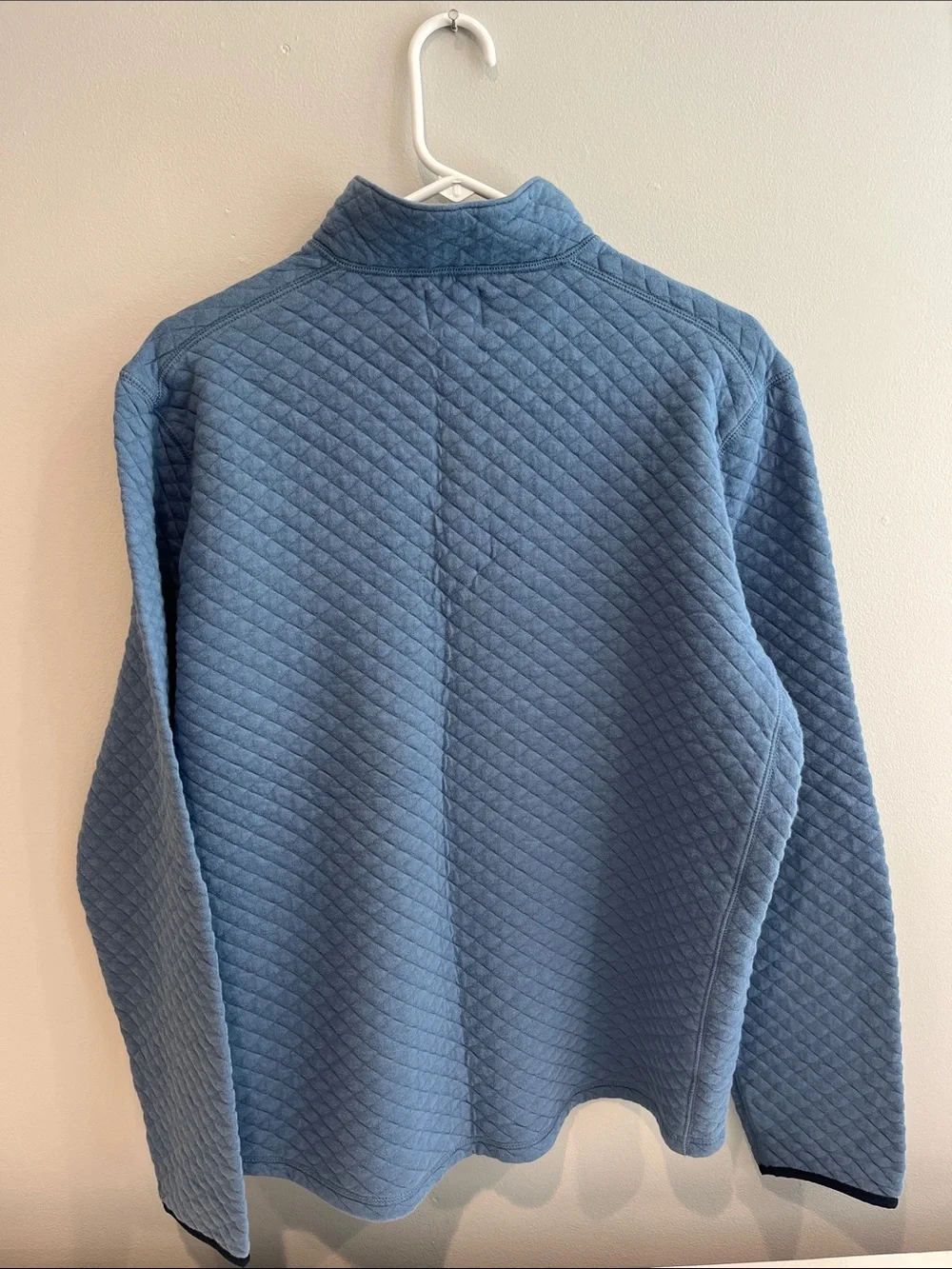 J. Crew Men's Quilted Light Blue Half-Zip Sweater with Coral Zip Pull